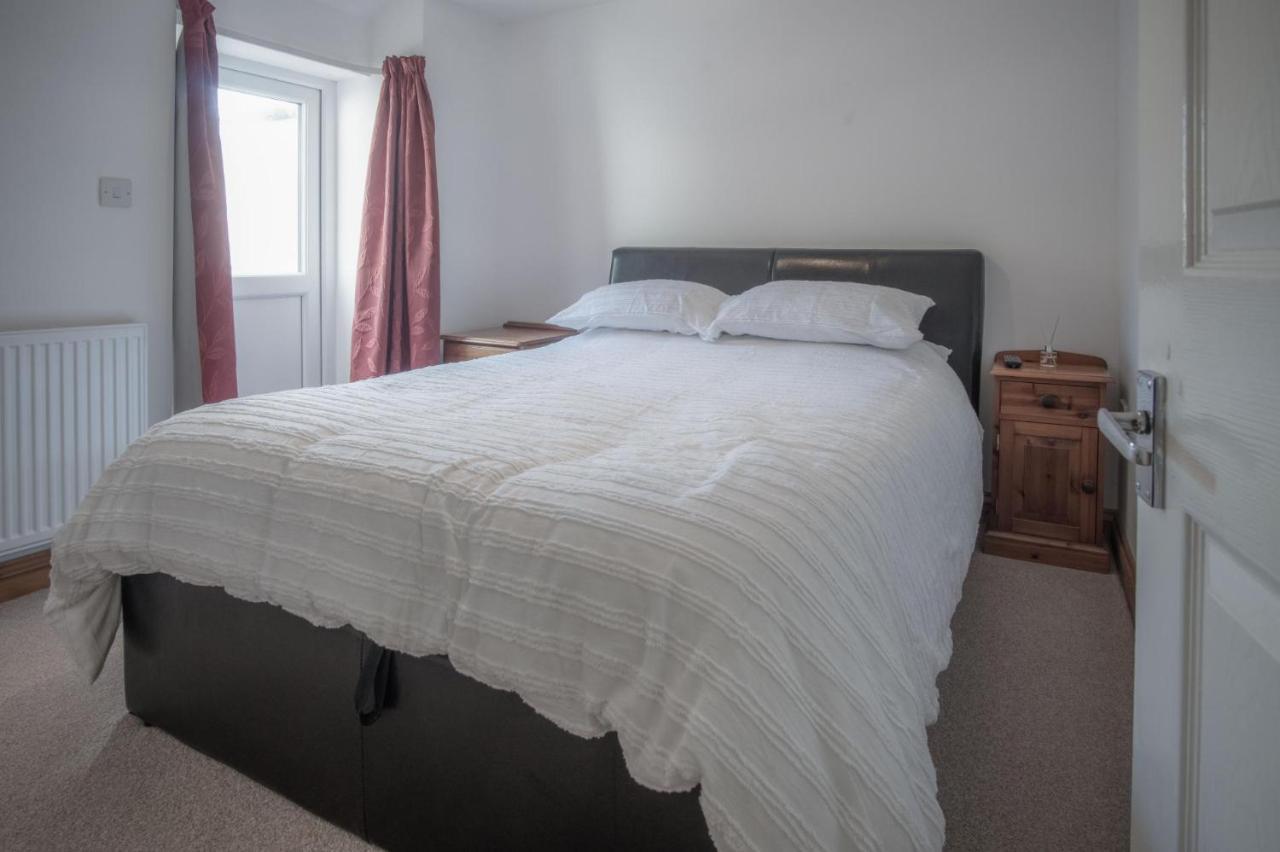 Church Terrace - 3 Bedroom Cottage - Сондърсфут Екстериор снимка