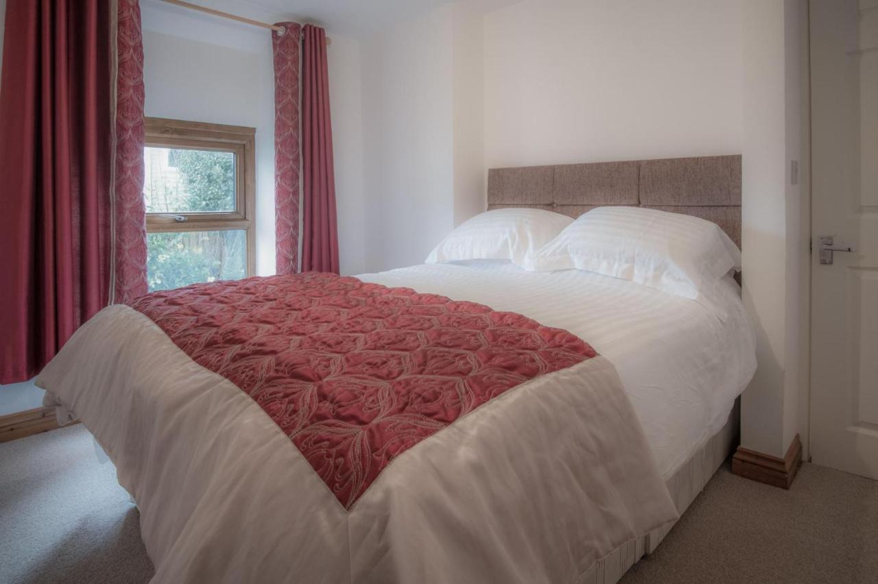 Church Terrace - 3 Bedroom Cottage - Сондърсфут Екстериор снимка